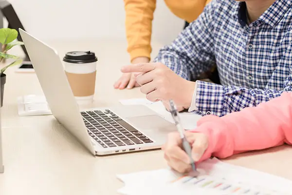 企业培训老师怎么面